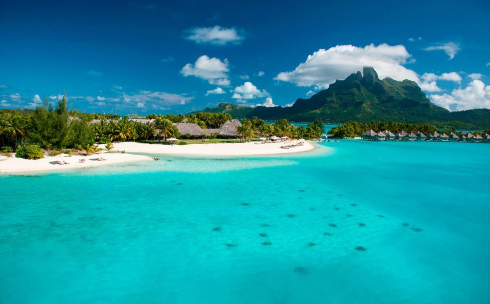 St Regis Bora Bora Resort — photo 4
